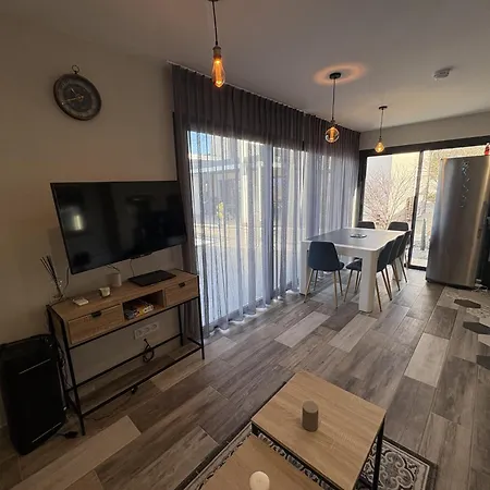 La Petite Source Apartman Genay